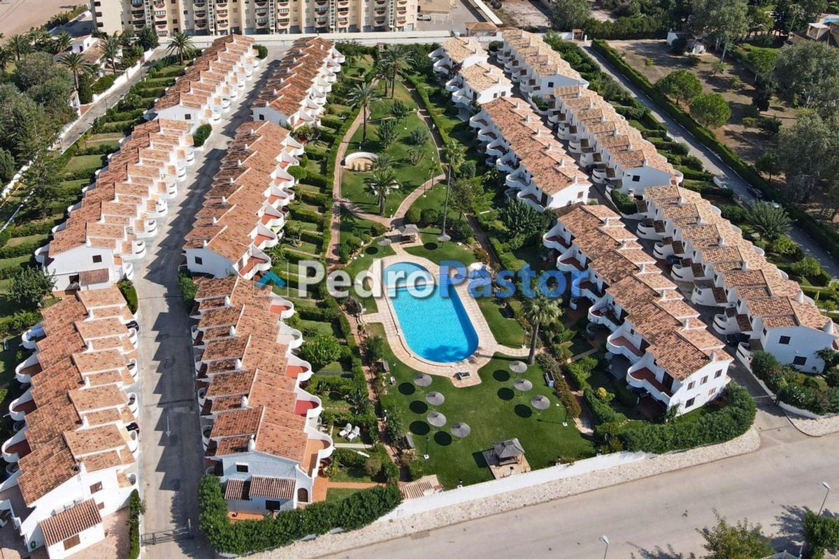 Properties for sale and rent in Spain photo 1