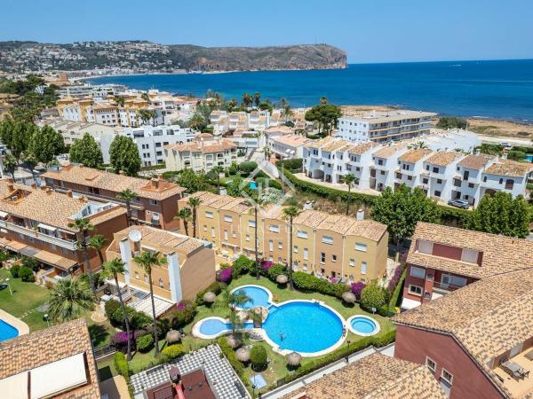 Продажа квартиры на Piso en Calle Pisa, Montañar, Jávea/Xàbia, Хавья/Хабия
photo 1