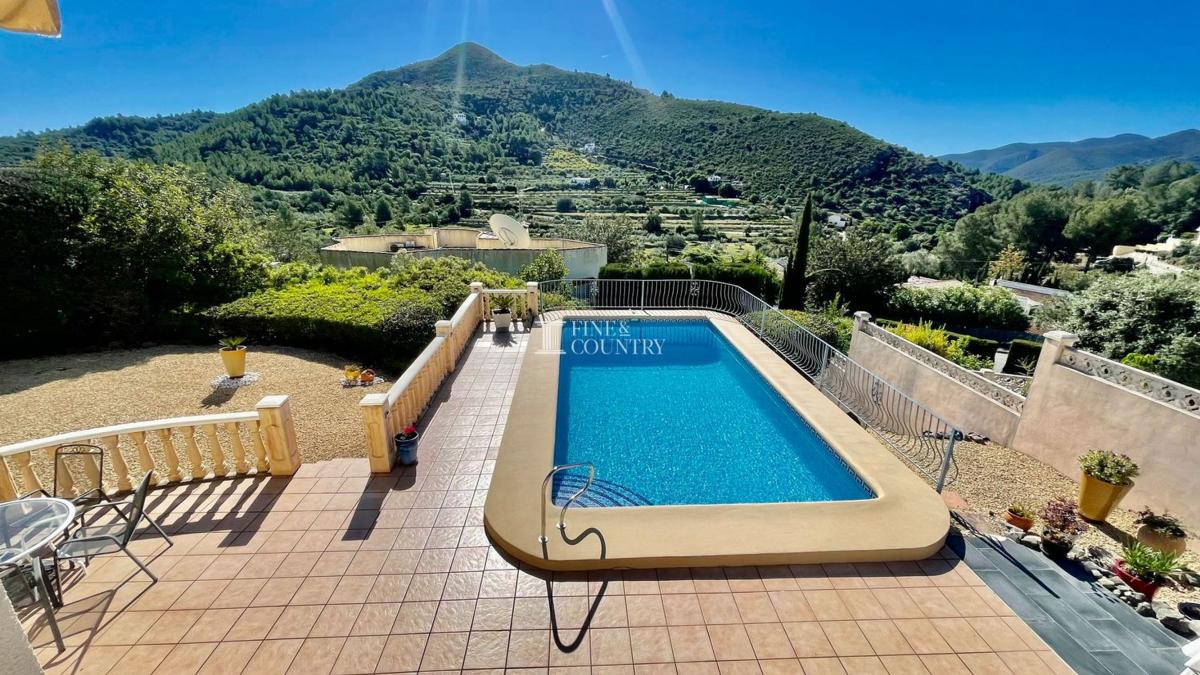 Propiedades en venta y alquiler en España photo 1