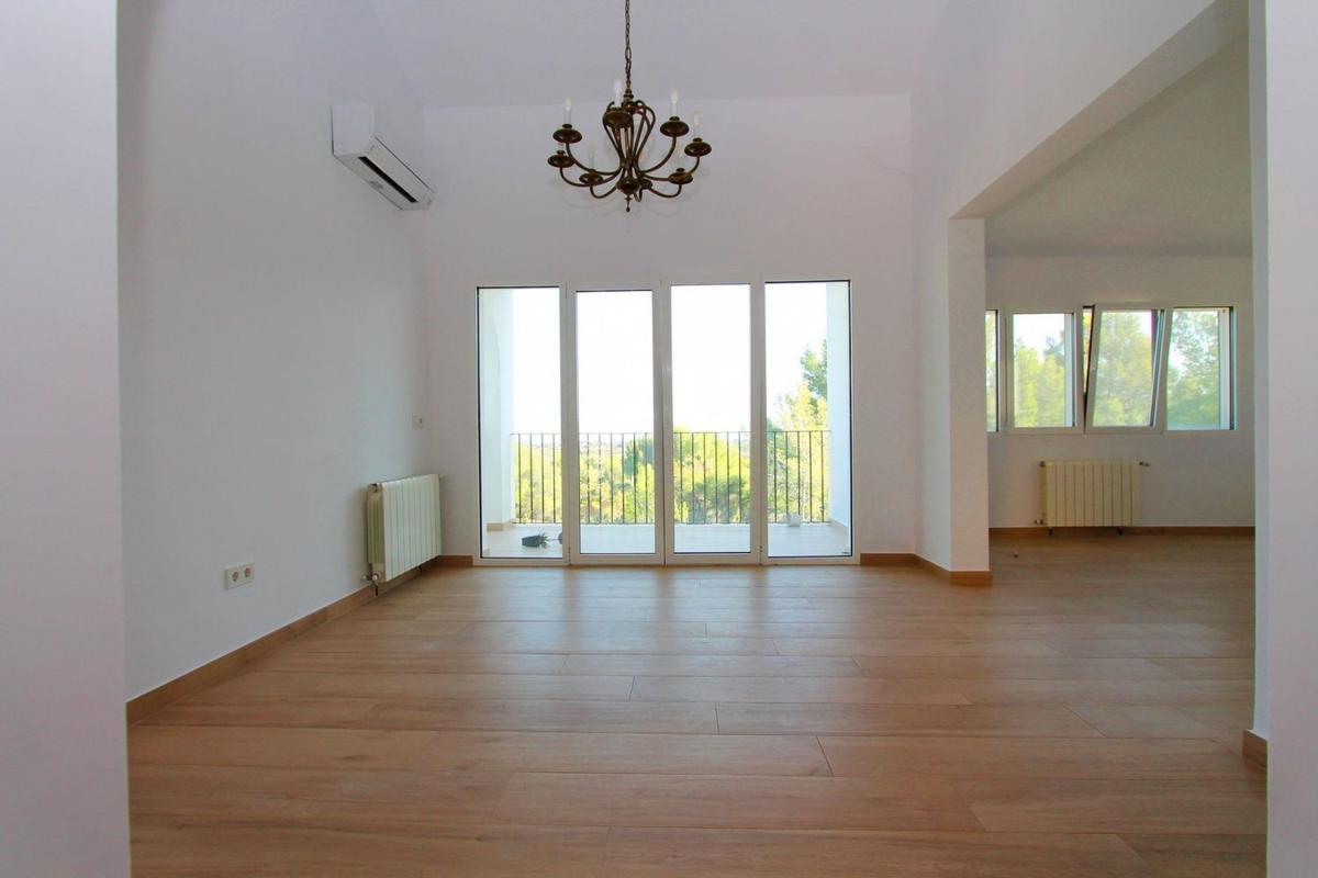 Недвижимость на продажу и в аренду в Испании photo 5