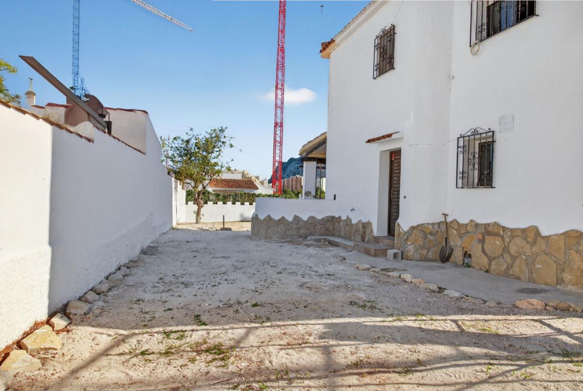 Propiedades en venta y alquiler en España photo 2