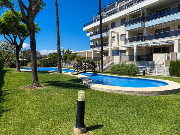 Venta de piso en Piso en Carretera de les Marines a Dénia, Les Bassetes-El Marjal, Denia, Denia
 photo 1