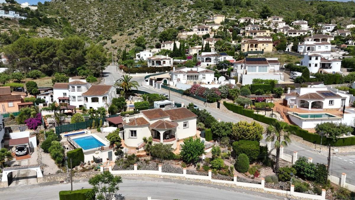 Sale of independent chalet in Casa o chalet en Alcalalí, Alcalalí
photo 1
