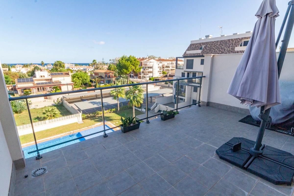 Venta de ático en Ático en Calle Mar Jónica, 5, El Palmar-Los Molinos, Denia, Denia photo 2