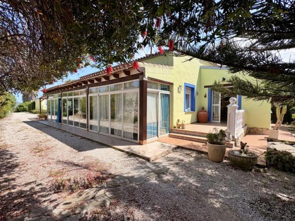 Chalet independiente en venta en Casa o chalet en Centro, Benitachell, Benitachell
photo 1