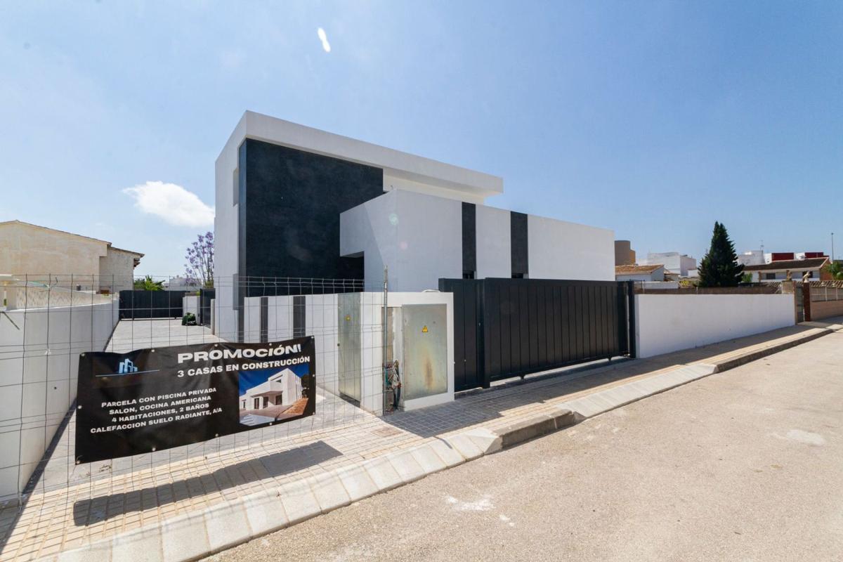 Properties for sale and rent in Spain photo 2