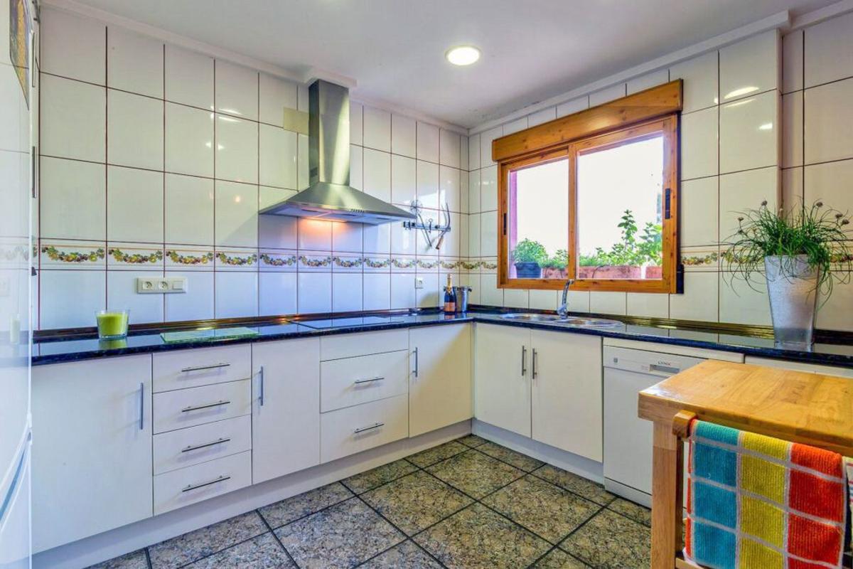 Недвижимость на продажу и в аренду в Испании photo 4