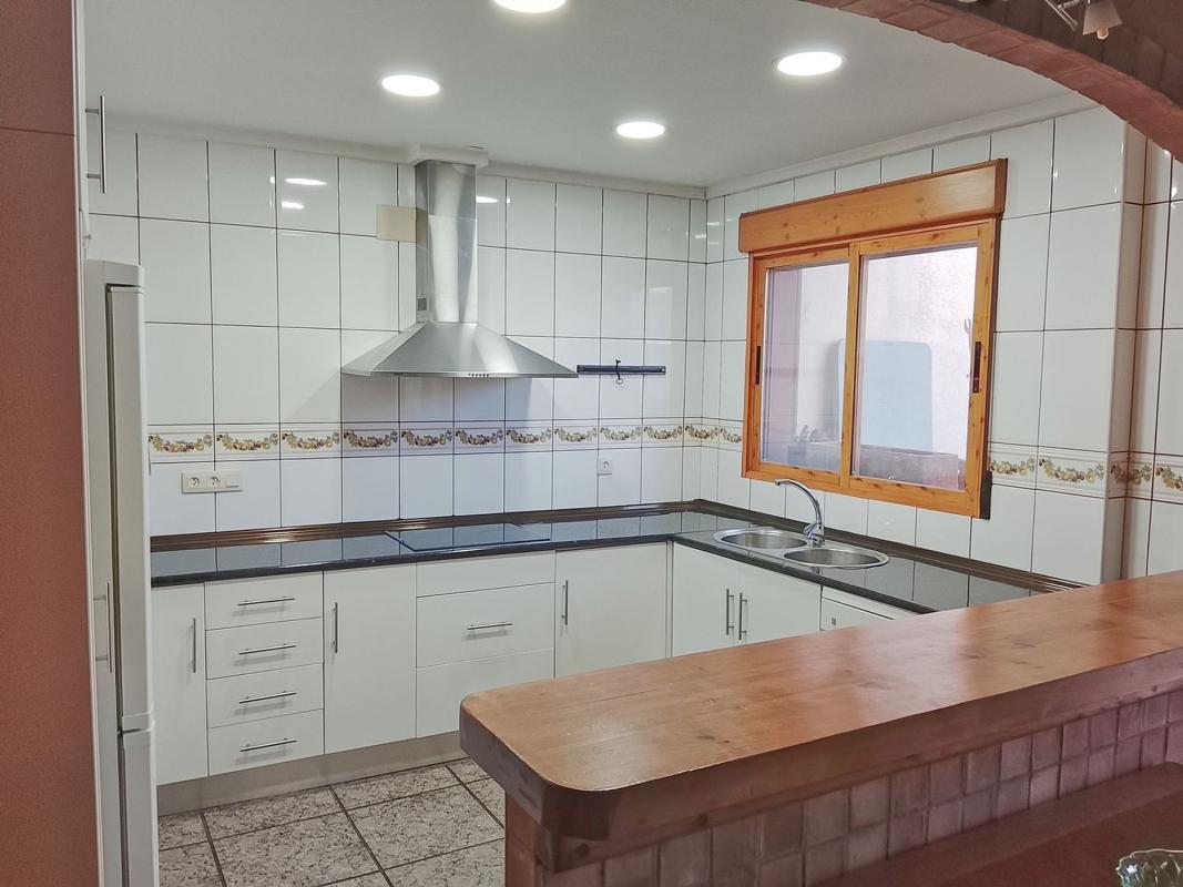 Недвижимость на продажу и в аренду в Испании photo 5