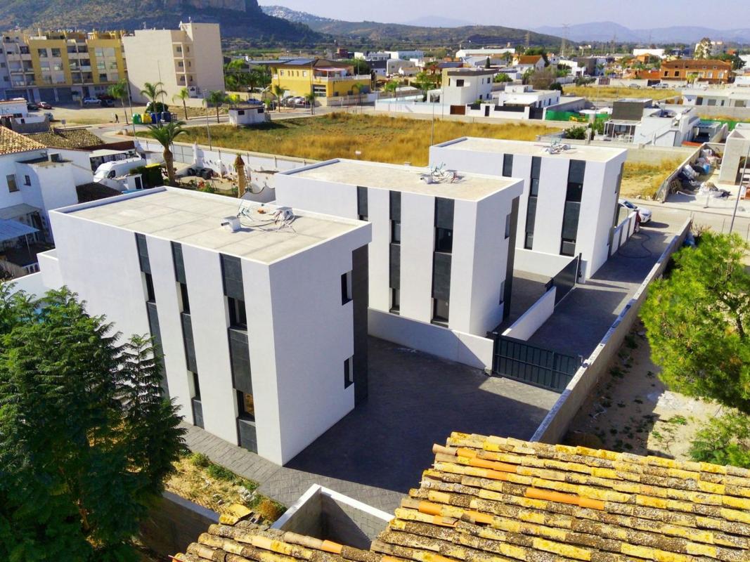 Properties for sale and rent in Spain photo 5