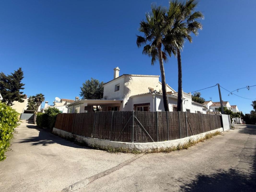 Venta de chalet independiente en Casa o chalet en El Montgó, Denia, Denia
photo 1