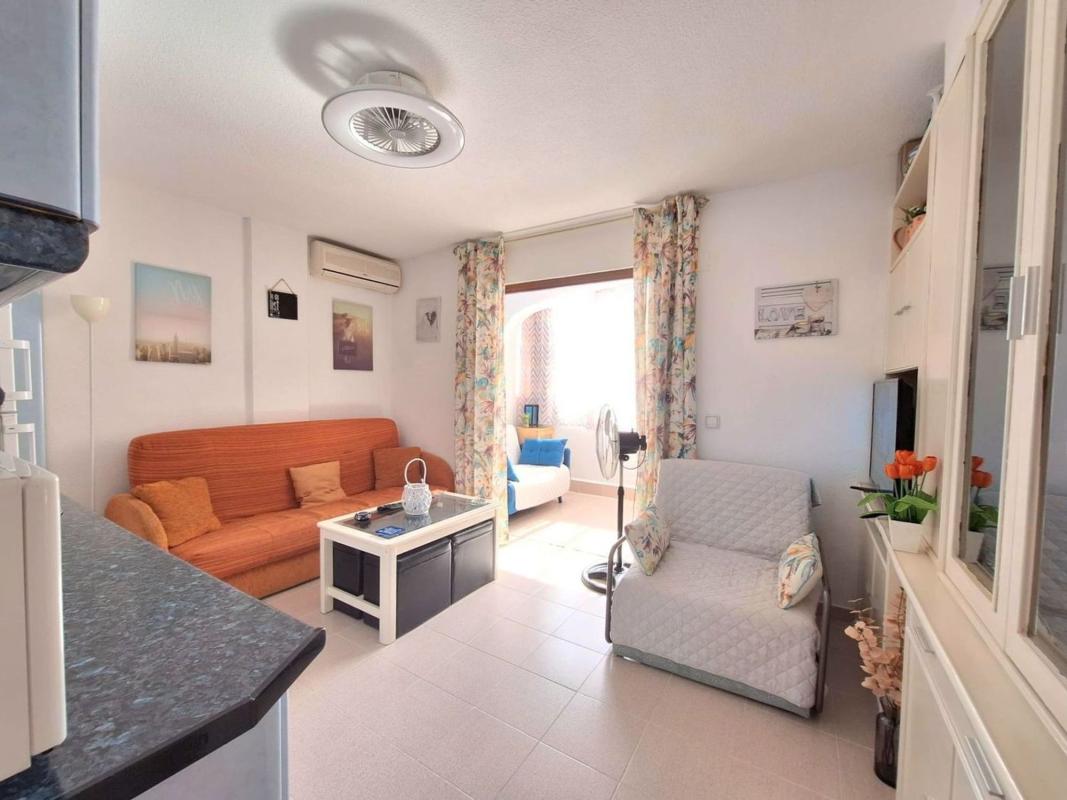 Venta de piso en Piso en Nueva Torrevieja, Torrevieja, Torrevieja
photo 1
