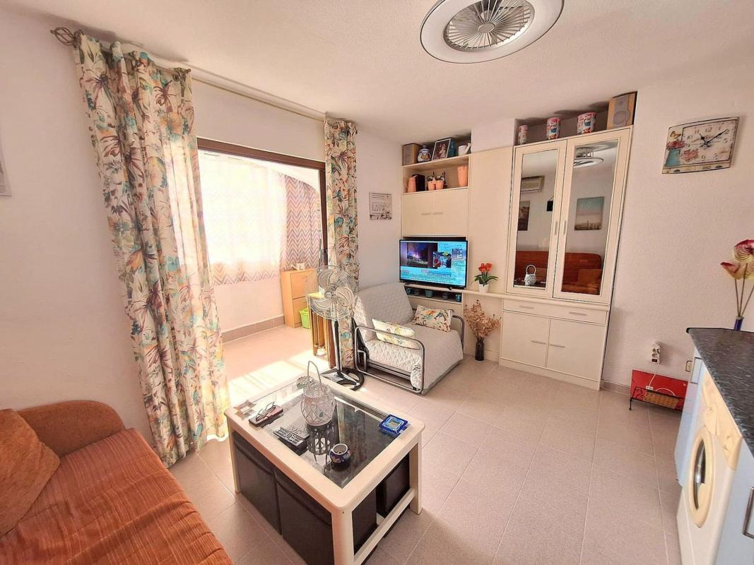 Venta de piso en Piso en Nueva Torrevieja, Torrevieja, Torrevieja
photo 2