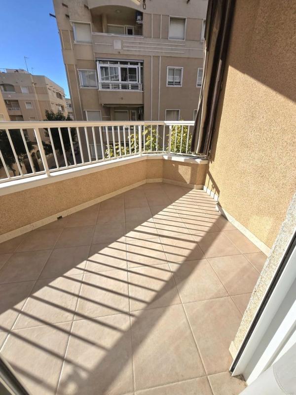 Продажа квартиры на Piso en Las Viñas, Guardamar del Segura, Гуардамар-дель-Сегура
 photo 2