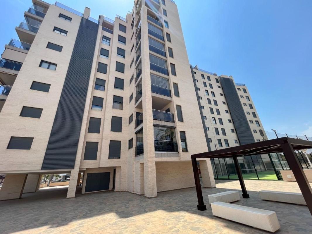 Venta de piso en Piso en Avenida de la Costa Blanca, PAU 5, Alicante / Alacant, Alicante / Alacant
 photo 3