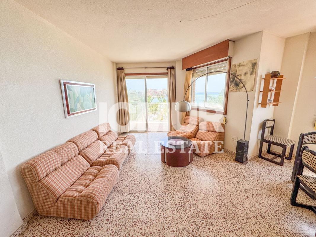 Venta de piso en Piso en Paseo Juan Aparicio, Las Piscinas Naturales, Torrevieja, Torrevieja
photo 4