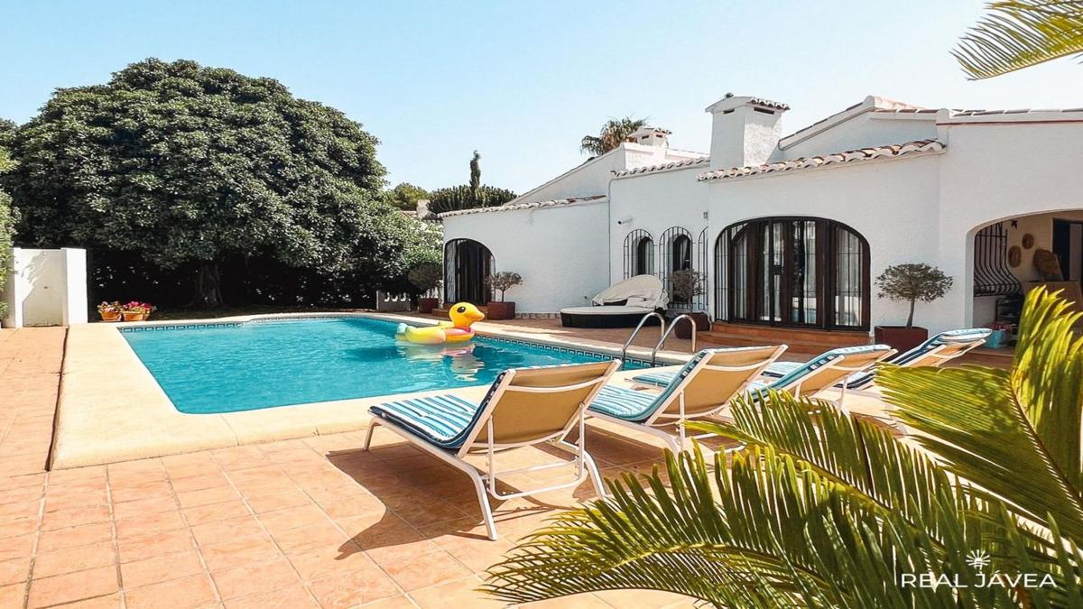 Sprzedaż niezależnego domku jednorodzinnego w Casa o chalet en Calle Alameda, Centro Ciudad, Jávea/Xàbia, Jávea/Xàbia photo 1