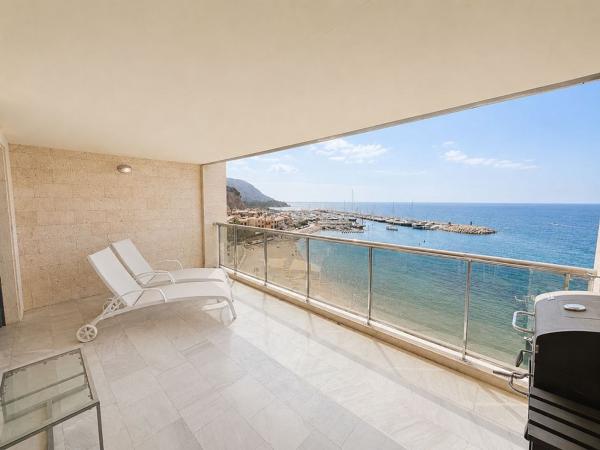 Продажа квартиры на Piso en Zona de Mascarat, Altea, Алтея
thumbnail 1