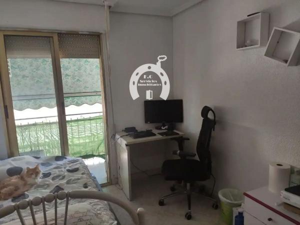 Venta de piso en Piso en Reina Victoria-Miguel Hernández, Elche / Elx, Elche / Elx
 photo 3