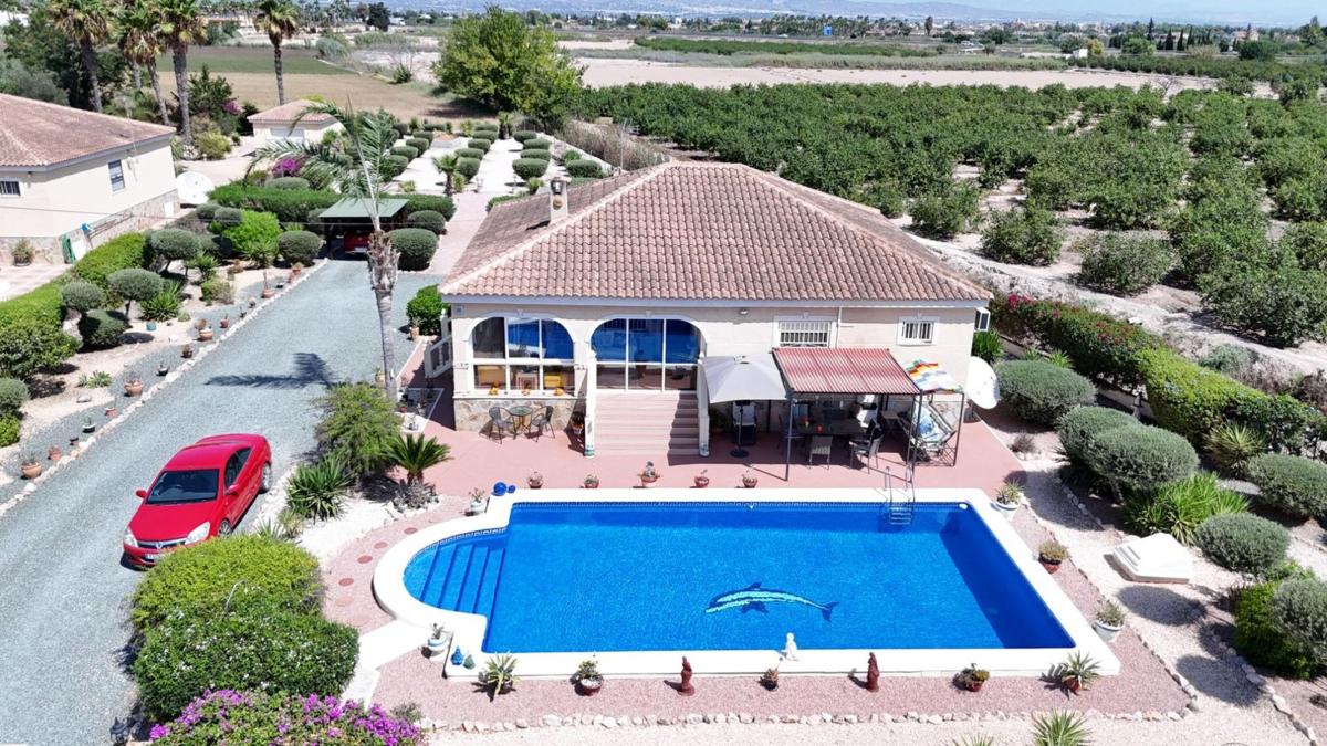 Propiedades en venta y alquiler en España photo 1