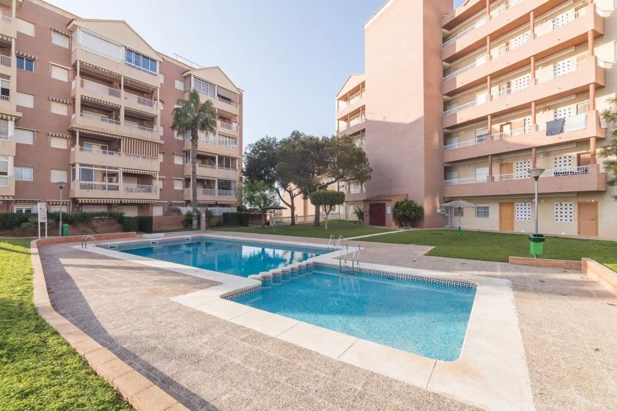 Sprzedaż mieszkania w Piso en Arenales del Sol, Elche / Elx, Elche / Elx
photo 1