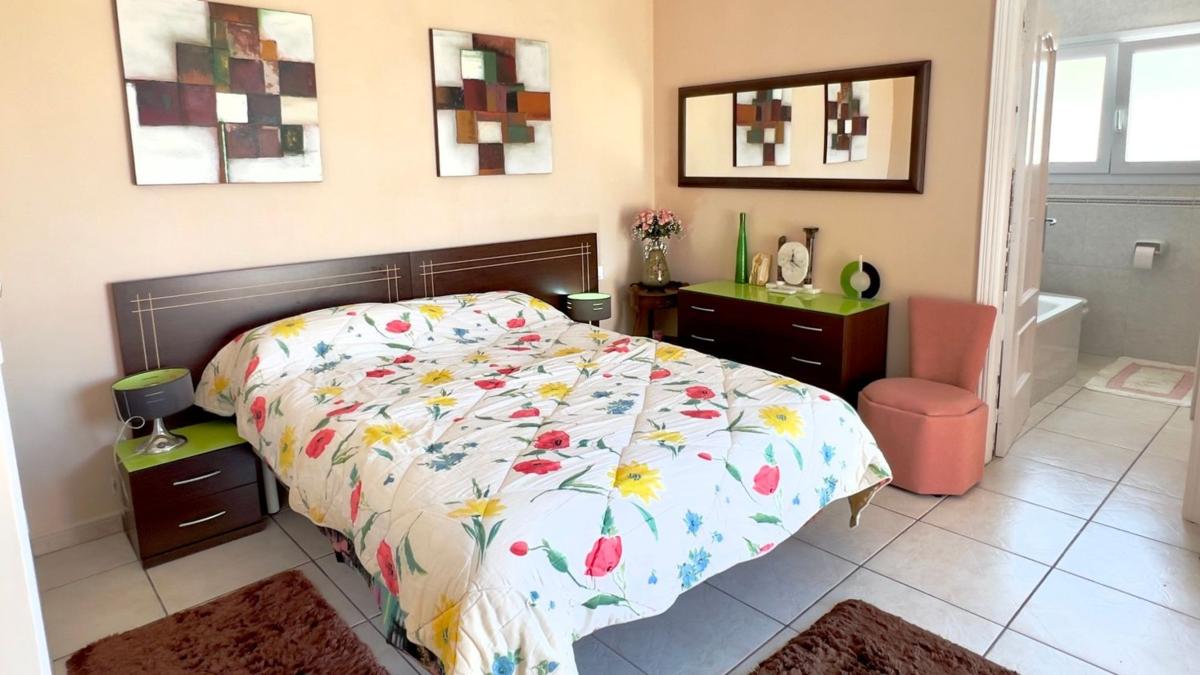 Properties for sale and rent in Spain photo 5