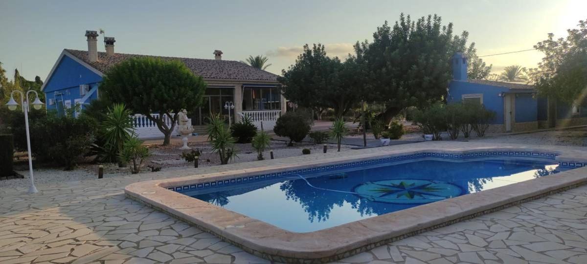 Propiedades en venta y alquiler en España photo 1