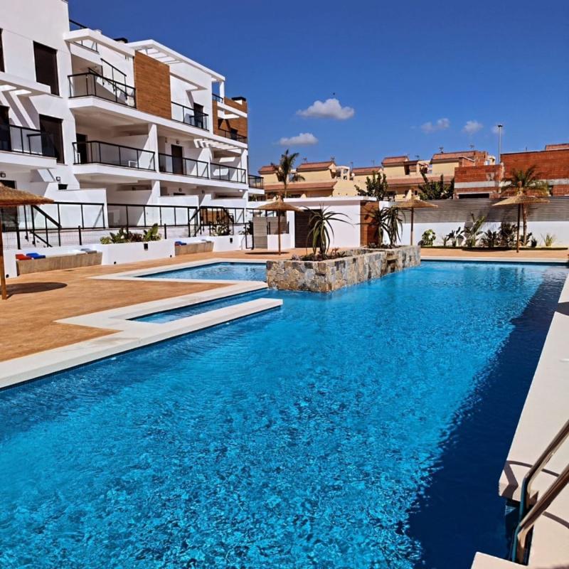 Продажа квартиры на Piso en Zona Pueblo, Pilar de la Horadada, Пилар де ла Орадада
photo 1