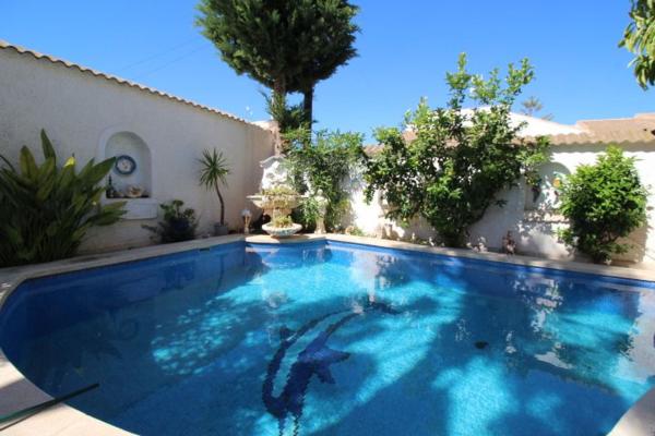 Casa o chalet independiente en Calle Venecia, Mil Palmeras, Pilar de la Horadada photo 3