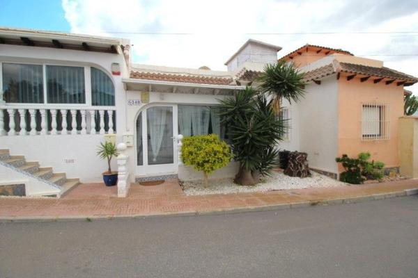 Chalet adosado en Calle Tulipán, Blue Lagoon - Galán, San Miguel de Salinas photo 1