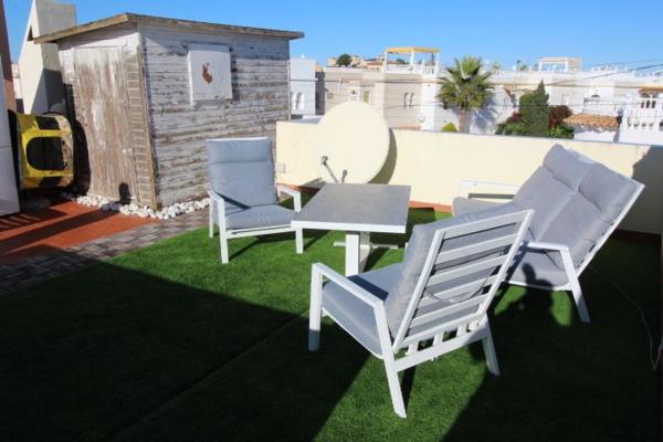Chalet adosado en Calle Tulipán, Blue Lagoon - Galán, San Miguel de Salinas photo 4