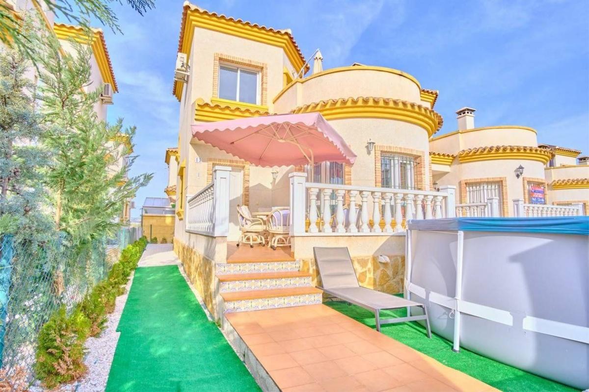Propiedades en venta y alquiler en España photo 1