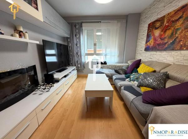 Sale of flat in Piso en Calle Alcalá Galiano, Carolinas Bajas, Alicante / Alacant, Alicante
photo 1