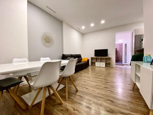 Venta de piso en Piso en Calle Maestro Gaztambide, Mercado, Alicante / Alacant, Alicante / Alacant
thumbnail 2