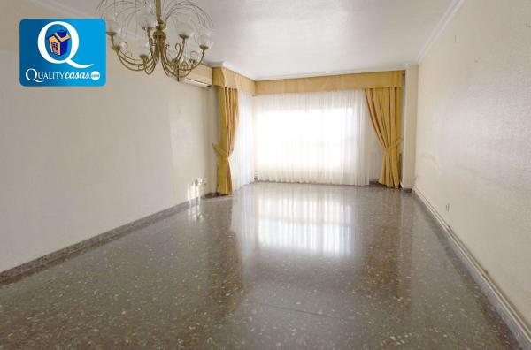 Venta de piso en Piso en Ensanche-Diputación, Alicante / Alacant, Alicante / Alacant
photo 1