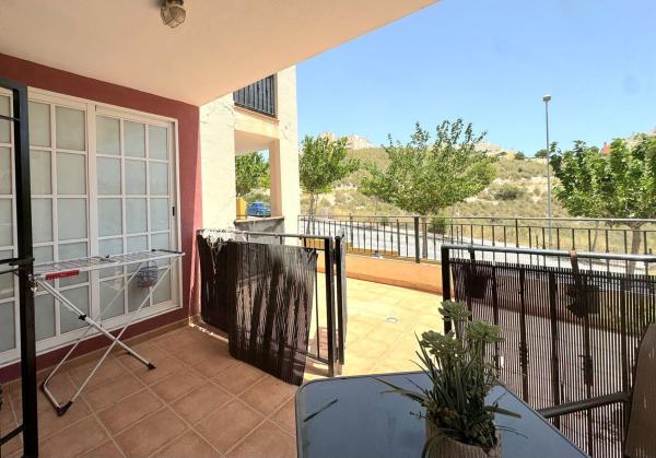 Venta de piso en Piso en Calle del Ressol, 11, Bonalba-Cotoveta, Mutxamel, Mutxamel
photo 1