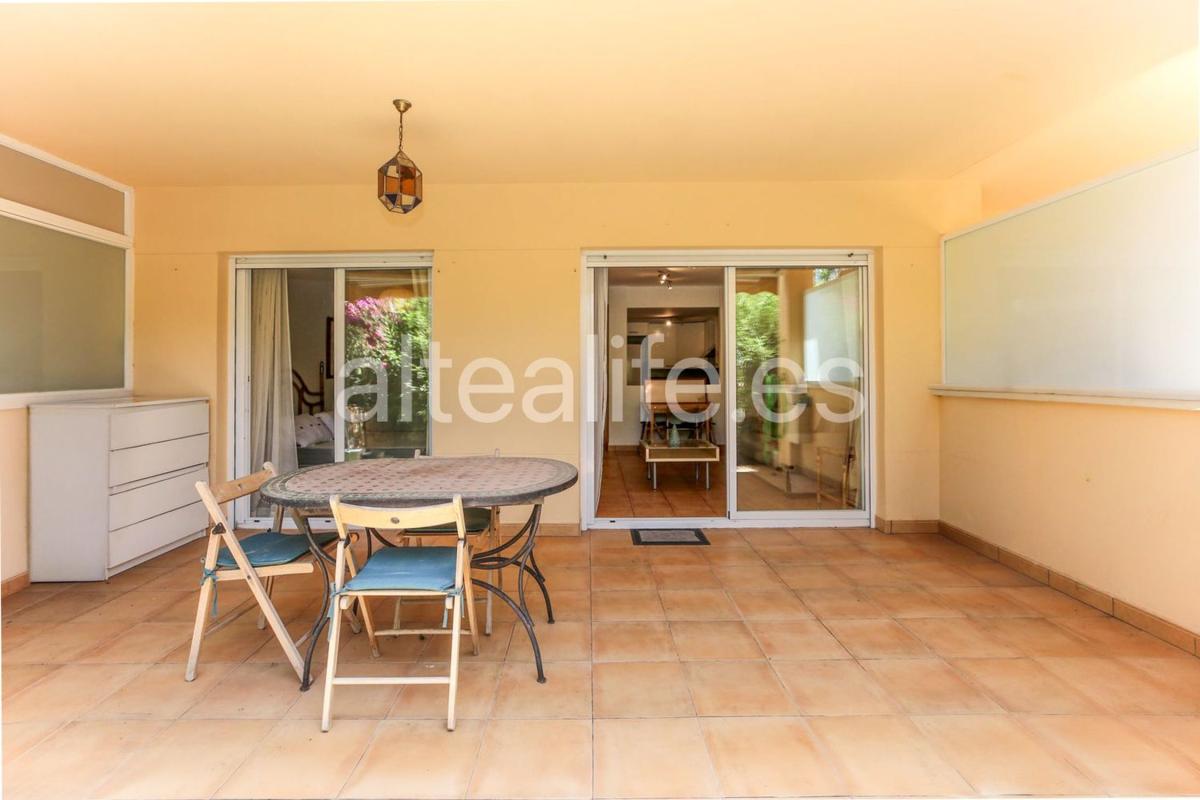 Продажа квартиры на Piso en Calle Isla de Altea, Zona de Mascarat, Altea, Алтея
photo 5