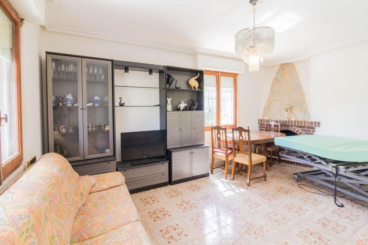 Недвижимость на продажу и в аренду в Испании photo 4