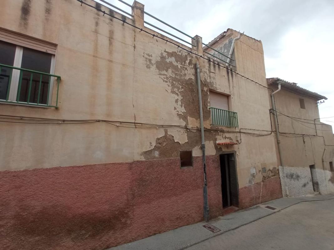 Edificio Residencial de 244m2 en venta en Jijona / Xixona photo 4