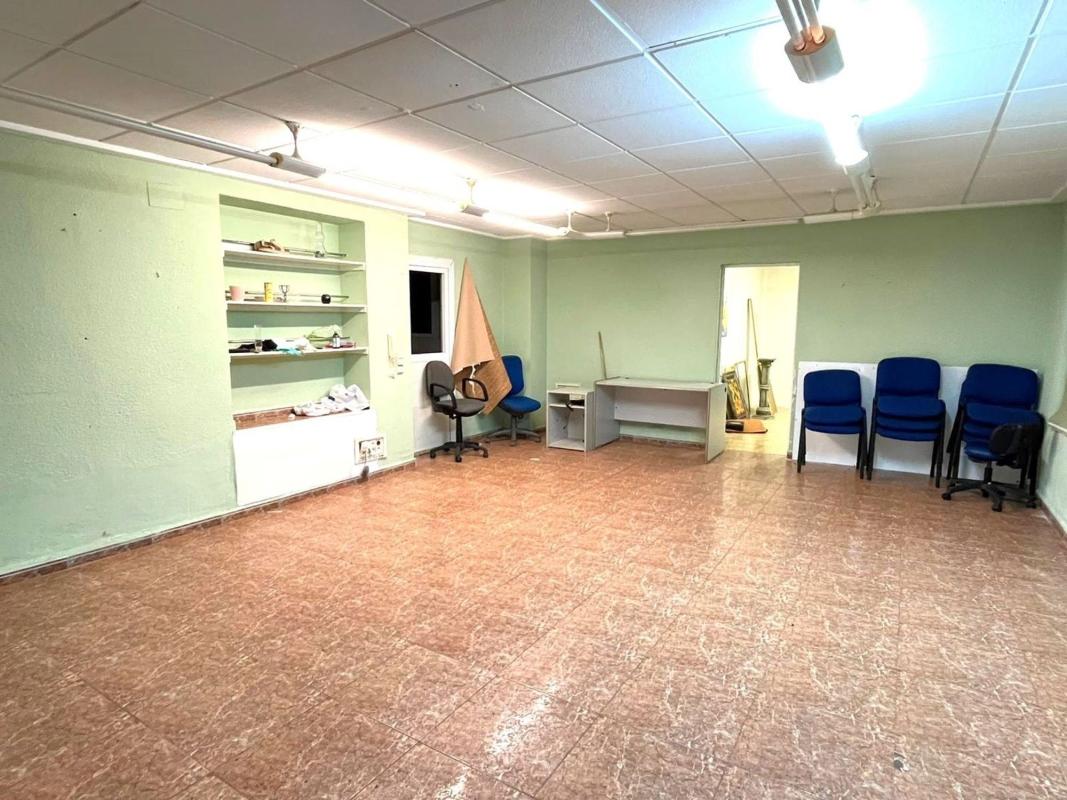 Edificio Residencial de 626m2 en venta en Sax photo 5