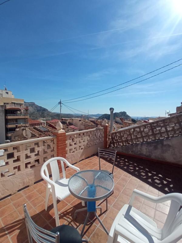 Edificio Residencial de 300m2 en venta en Jijona / Xixona photo 2