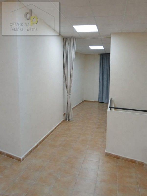 Edificio Residencial de 165m2 en venta en Hondón de los Frailes photo 4