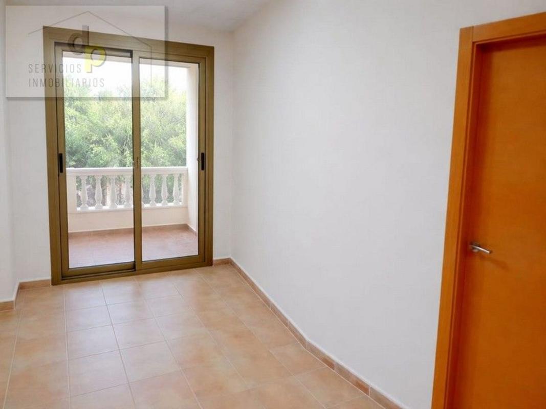 Edificio Residencial de 165m2 en venta en Hondón de los Frailes photo 5