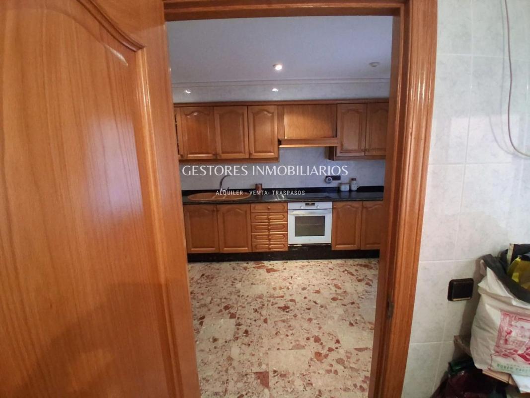Здание Жилой площадью 600м2 на продажу в Косентайна photo 3