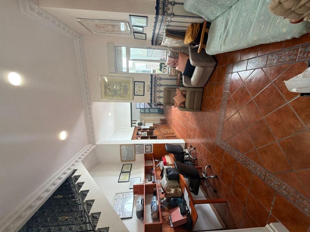 Edificio Residencial de 155m2 en venta en Elche / Elx photo 3