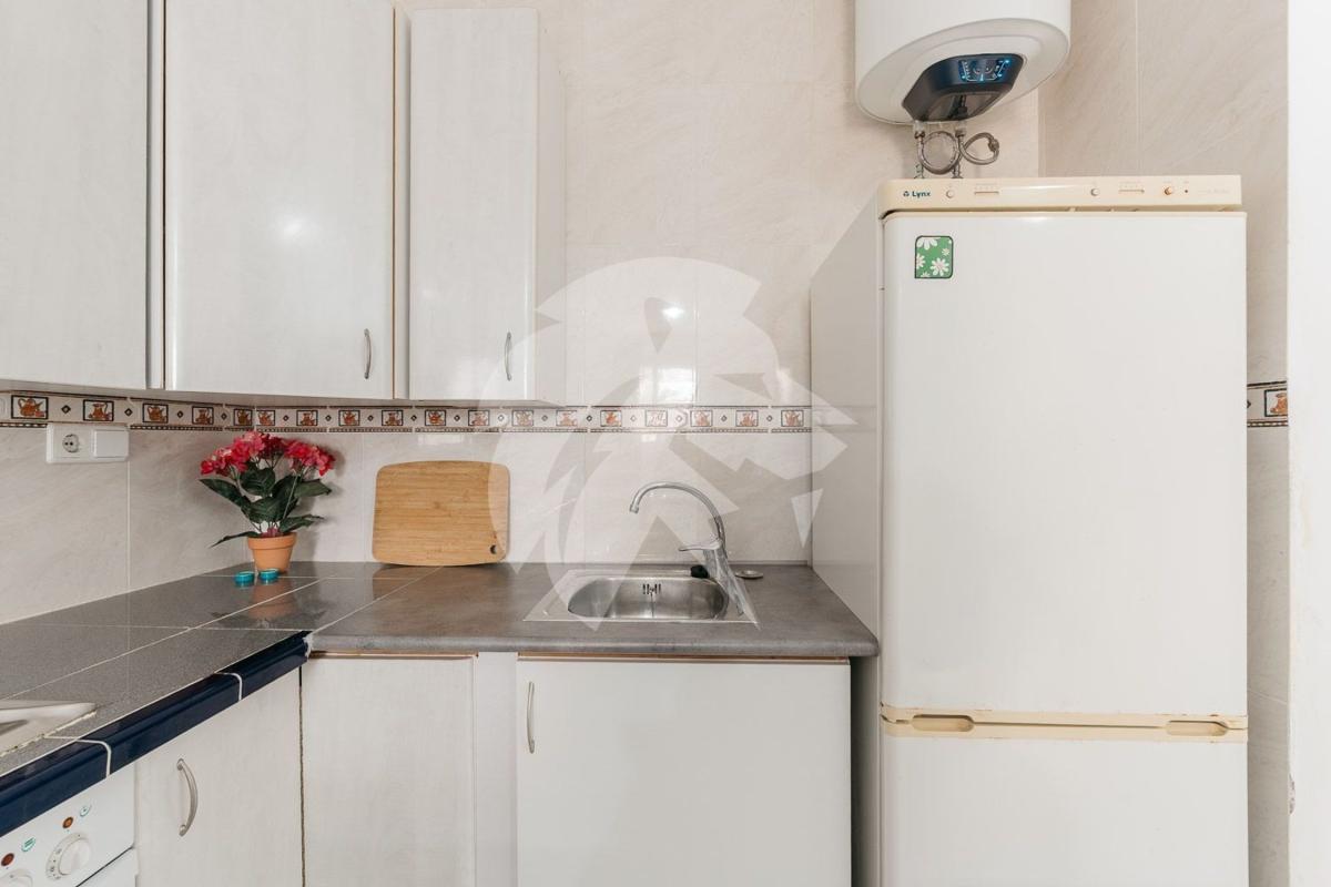 Здание Жилой площадью 300м2 на продажу в Сан-Мигель-де-Салинас photo 5