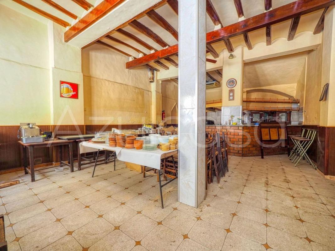 Здание Жилой площадью 688м2 на продажу в Торремансас photo 5