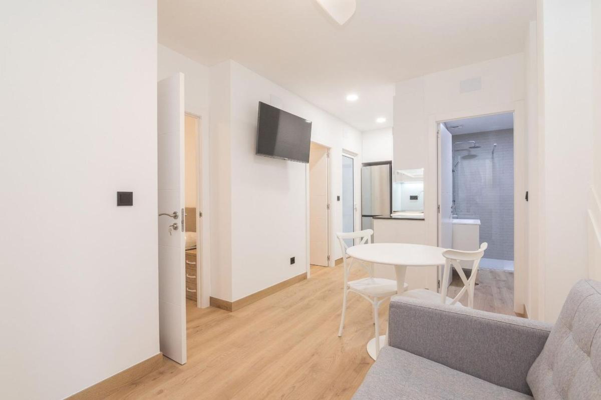Edificio Residencial de 110m2 en venta en Elche / Elx photo 3