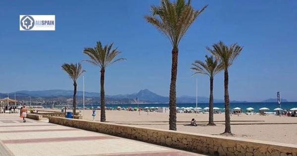 Edificio en Campello Pueblo, El Campello photo 1