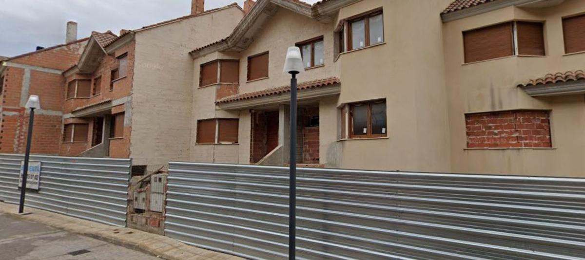 Edificio Residencial de 3252m2 en venta en Alcoy / Alcoi photo 1