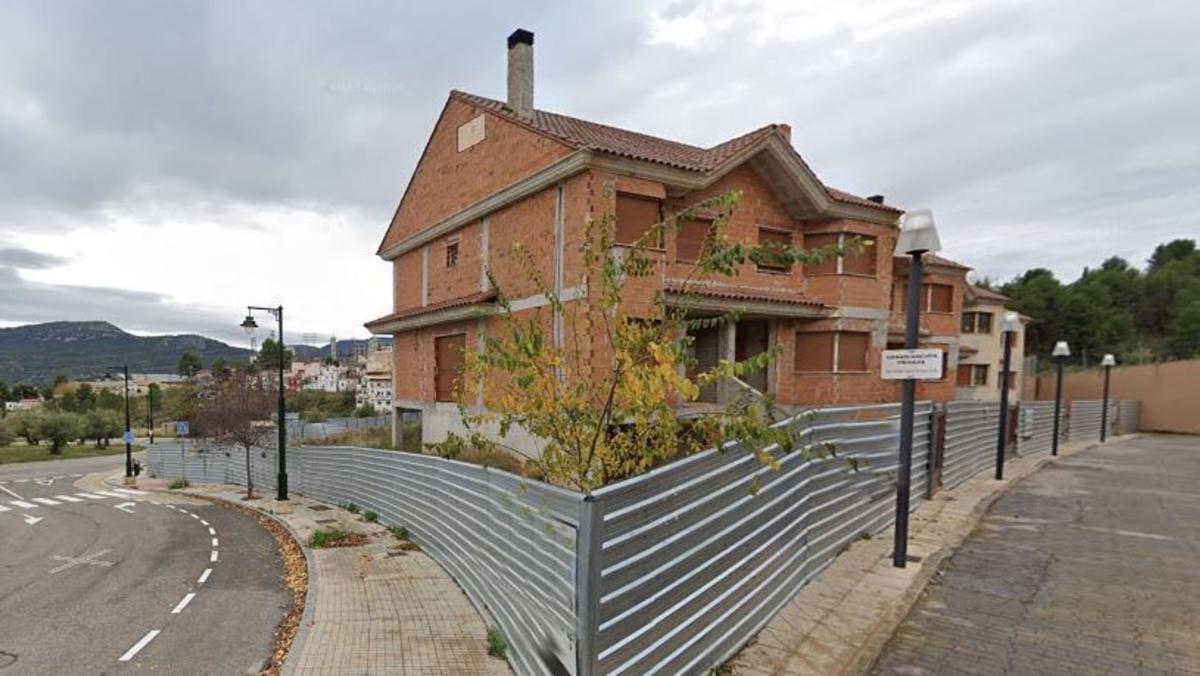 Edificio Residencial de 237m2 en venta en Alcoy / Alcoi photo 2